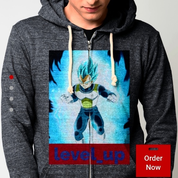 CUSTOM SHIRTS IN HOODIES WEARABLE FOR MEN ON WOMEN - Picture 4 of 8